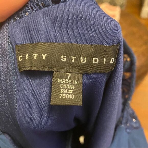 City Studios Blue Lace Peek a Boo Dress 7 - Picture 5 of 6